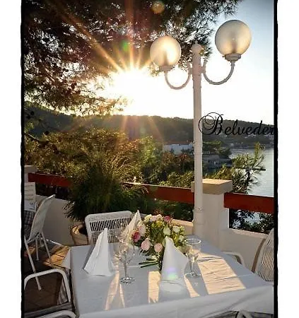 Bed & Breakfast Belveder Deluxe And Supetarska Draga