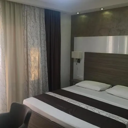 Belveder Deluxe And Bed & Breakfast
